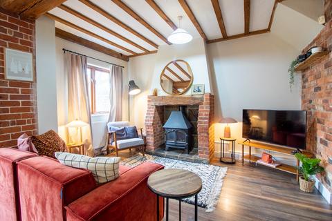 Orchard House, 2, Shurnock Barns Salt Way, Feckenham, Redditch, B96 6JT