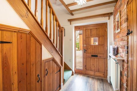 Orchard House, 2, Shurnock Barns Salt Way, Feckenham, Redditch, B96 6JT