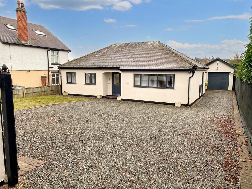 Henhurst Hill, BurtononTrent 3 bed detached bungalow for sale £450,000