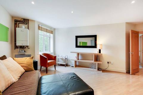 1 bedroom flat to rent, Goswell Road, Clerkenwell, London, EC1V