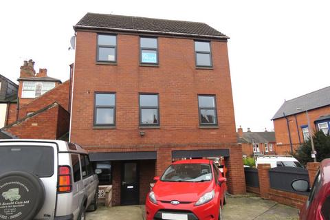 1 bedroom apartment to rent, West Parade, Lincoln