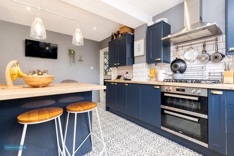 164 Cheddon Road, Taunton, TA2 7AL