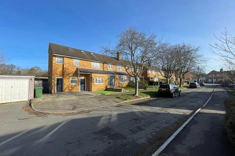 2 bedroom maisonette to rent, Musk Hill, Hemel Hempstead, HP1 2JB