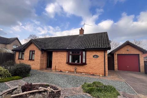 3 bedroom bungalow for sale, The Green, Beyton