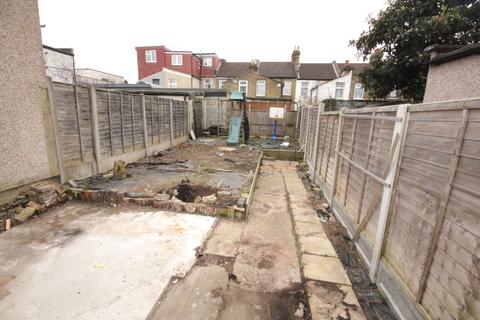 5 Wingate Road, Ilford, IG1 2JB