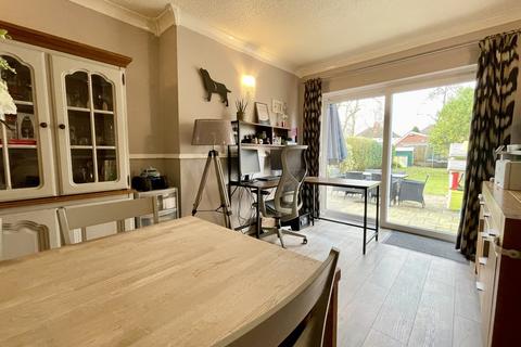 16 Stroud Road, Shirley, Solihull, B90 2JU