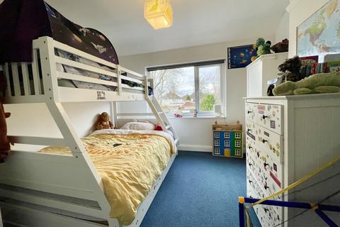 16 Stroud Road, Shirley, Solihull, B90 2JU
