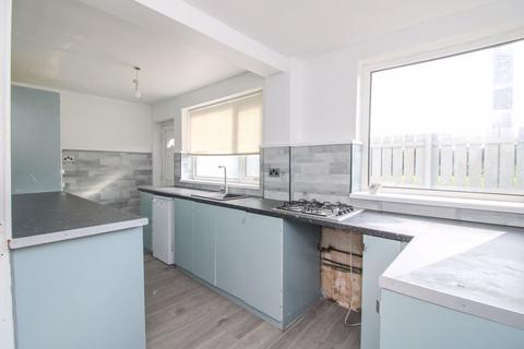 3 bedroom end of terrace house for sale, Monarch Terrace, Blaydon