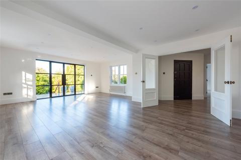Little Coombe Woodend, Leatherhead, KT22 8LP
