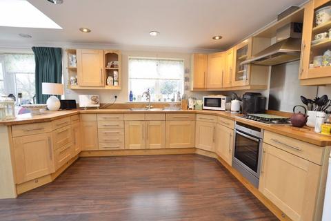 Belldown Cudhill Road, Brixham, TQ5 9JQ