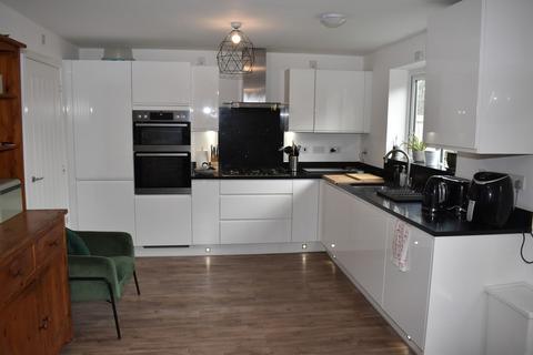 12 Blew Close, Banwell, BS29 6AR