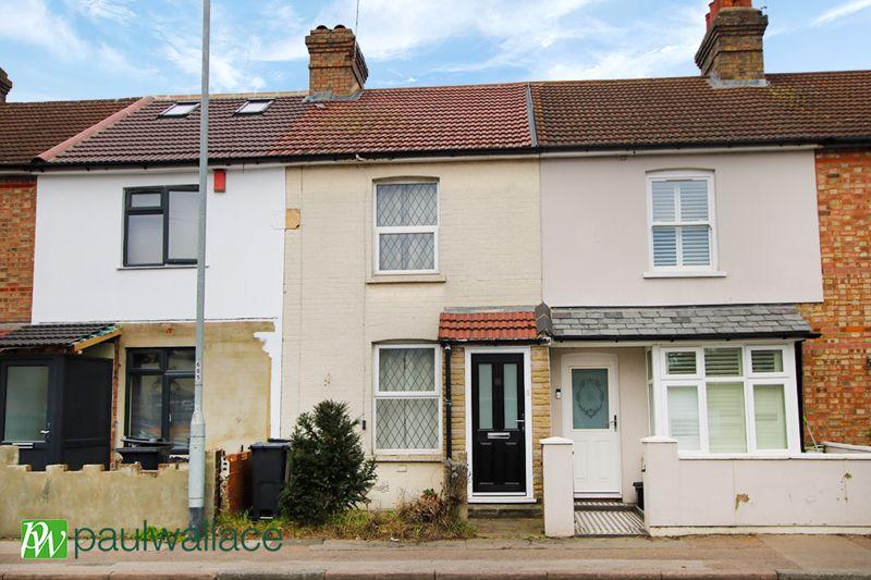 Brookfield Lane West, West Cheshunt 2 bed terraced house for sale £