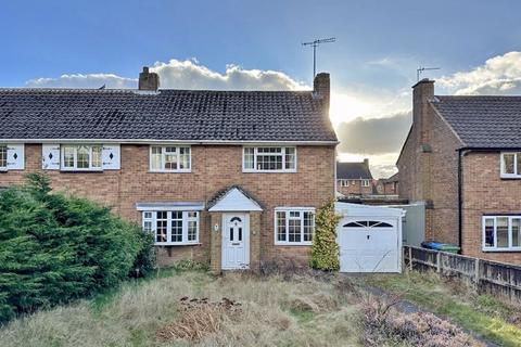 3 bedroom semi-detached house for sale - Billy Buns Lane, WOMBOURNE