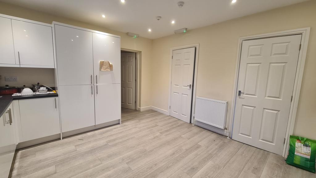 Greetwell Road, Lincoln 1 bed in a house share to rent £550 pcm (£127 pw)