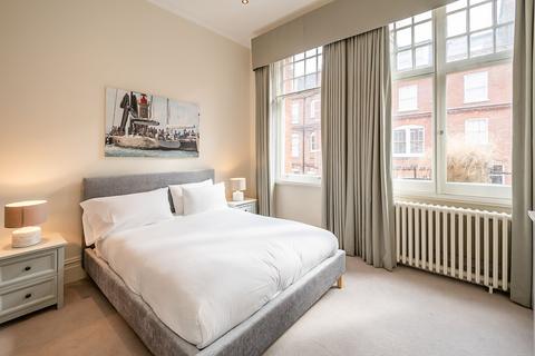 2 bedroom flat to rent, Egerton Gardens, London