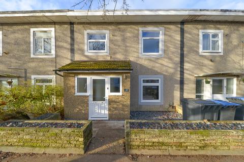 4 bedroom terraced house to rent, Shallcross Crescent