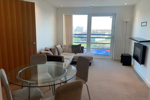 1 bedroom apartment to rent, The Crescent, Gunwharf Quays
