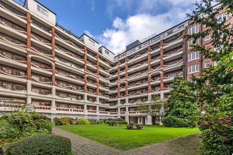 1 bedroom apartment to rent, Grove End House, Grove End Road, St John's Wood, London, NW8