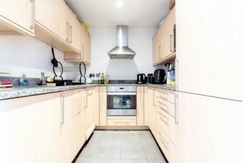 2 bedroom apartment to rent, Westgate Apartments 14 Westrn Gateway E16 1BN