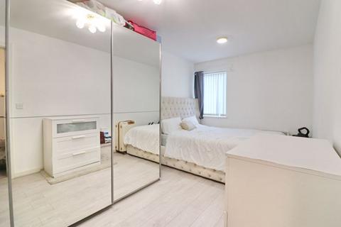 undefined, Lexington Court, 56 Broadway, Salford M50