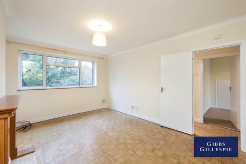 2 bedroom maisonette to rent, Chamberlain Way, Pinner