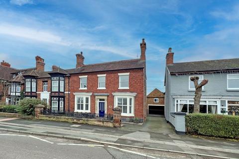 3 bedroom character property for sale, Station Road, Newport TF10
