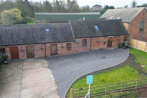 2 bedroom barn conversion for sale, Newport TF10