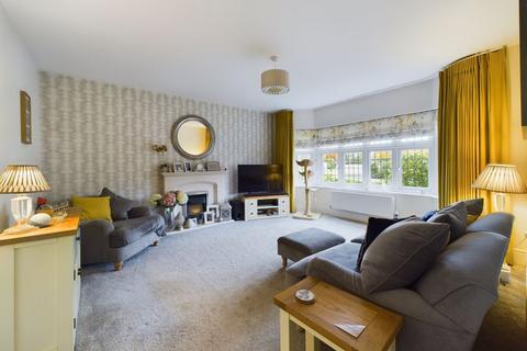 2 Wadlow Drive, Shifnal, TF11 9QF