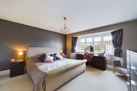 2 Wadlow Drive, Shifnal, TF11 9QF