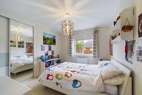 2 Wadlow Drive, Shifnal, TF11 9QF