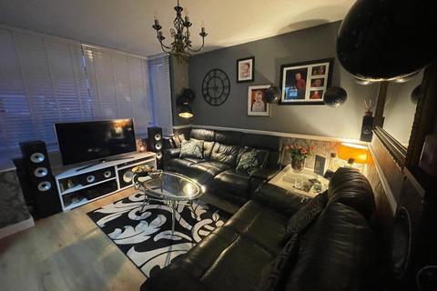 2 Applecroft Road, Luton, LU2 8BD