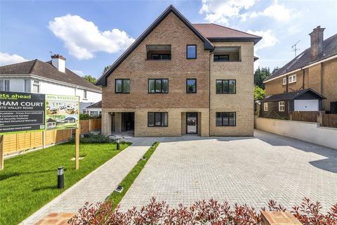 1 bedroom apartment for sale, Woodcote Valley Road, Purley, CR8