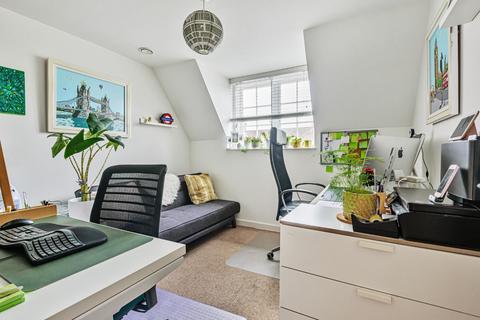 Flat 5, Magenta House Central Avenue, Welling, DA16 3AY