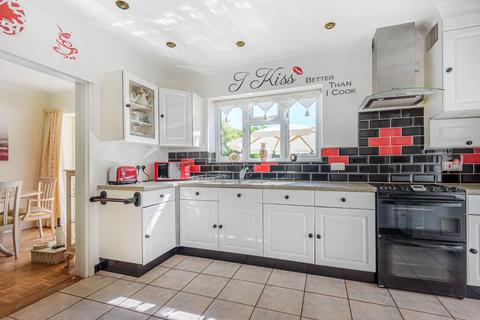 231 Amherst Drive, Orpington, BR5 2HN