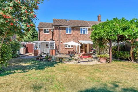 231 Amherst Drive, Orpington, BR5 2HN