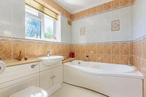 231 Amherst Drive, Orpington, BR5 2HN