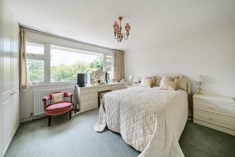 2, Kincraig Lubbock Road, Chislehurst, BR7 5JR