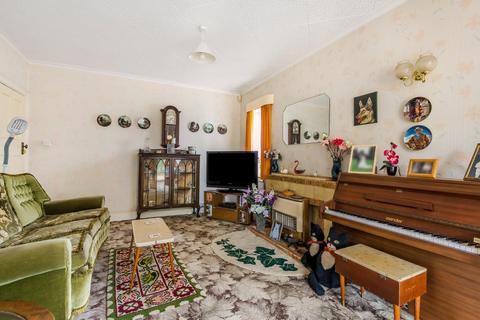 30 Kingsway, Petts Wood, Orpington, BR5 1PR