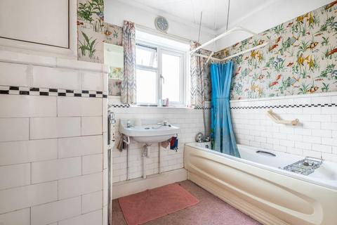 30 Kingsway, Petts Wood, Orpington, BR5 1PR
