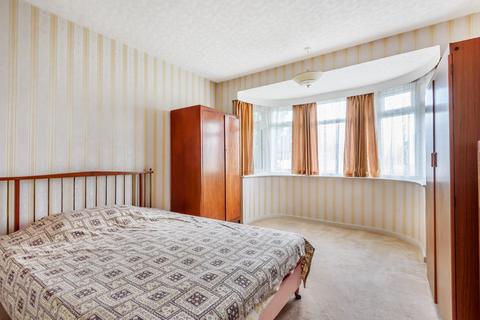 51 Downs Avenue, Chislehurst, BR7 6HQ