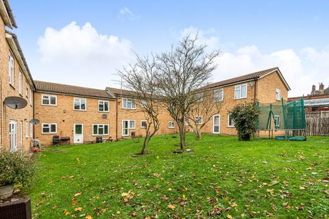 14 Albert Road, London, SE9 4SW
