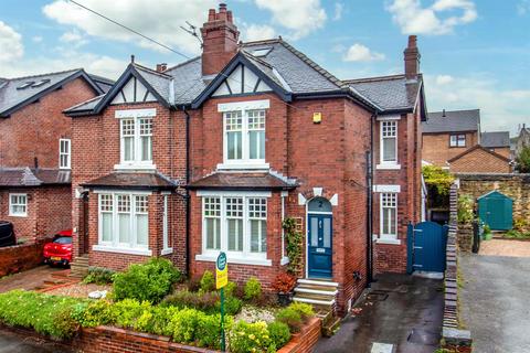 4 bedroom semi-detached house for sale, Grove Road, Wakefield WF4