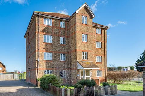 13 Sunningdale Close, London, SE28 8QR