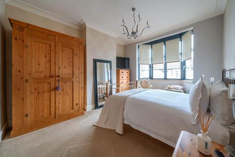 35 Balgowan Road, Beckenham, BR3 4HJ