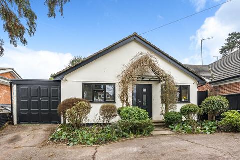 12 Yester Road, Chislehurst, BR7 5LT