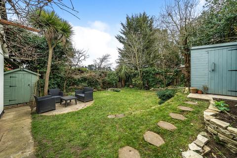 12 Yester Road, Chislehurst, BR7 5LT