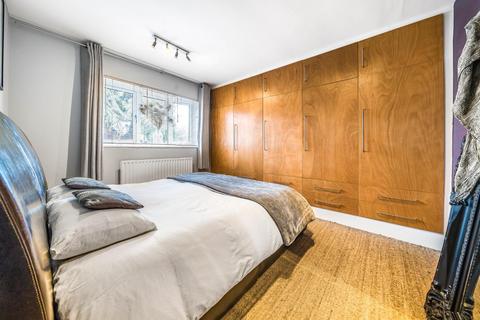 12 Yester Road, Chislehurst, BR7 5LT