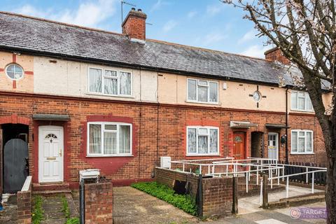 8 Barnard Road, Enfield, EN1 3QA
