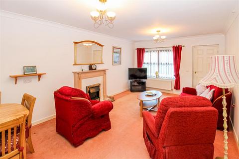 2 bedroom semi-detached bungalow for sale, St. Peters Court, Wakefield WF4