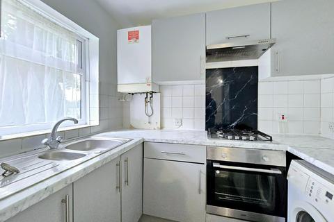 1 bedroom flat to rent, Stonehorse Road, Enfield EN3